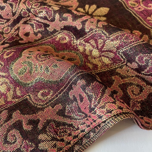 Hot Pink Shawl Pashmina with Tapestry Accents and Tassels - Picture 6 of 13